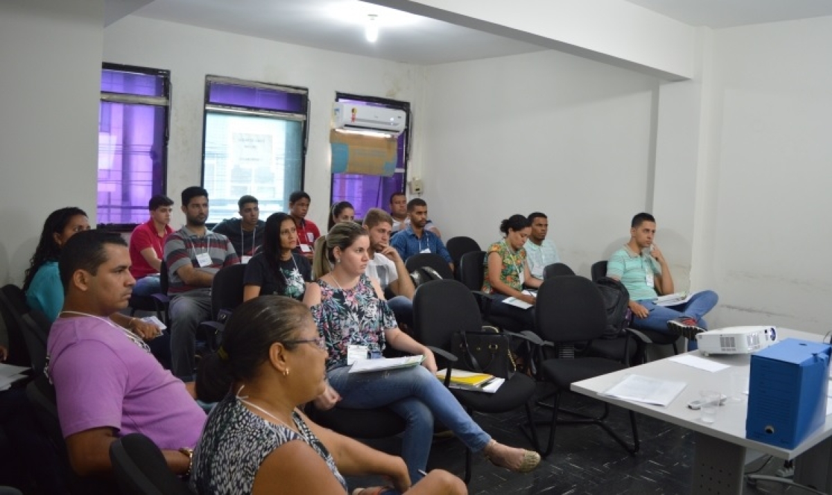 Coordenação Estadual do Cadastro �?nico capacita futuros técnicos de Aracaju (Foto: Pritty Reis/Seidh/SE)