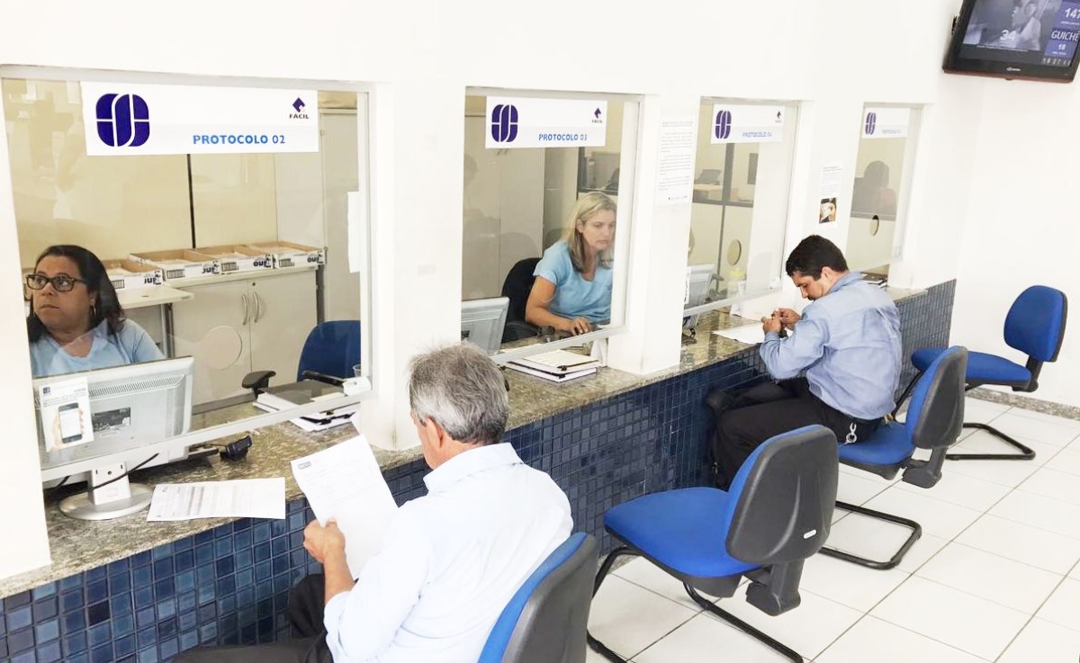 Agora, um processo leva, em média, uma hora e vinte minutos para ser analisado e aprovado após o usuário dar entrada no Protocolo da Jucese (Foto: Jucese)