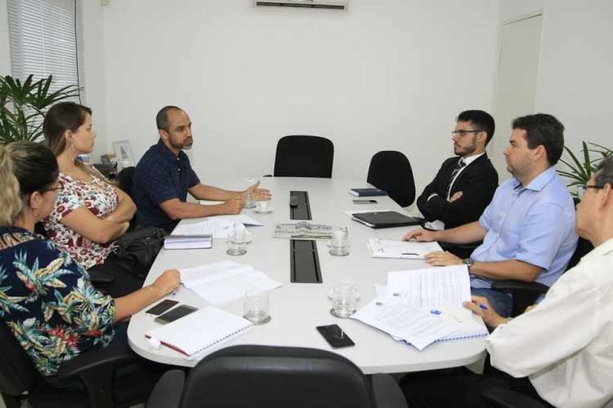 Emsurb discute regulamentação do food truck em Aracaju (Foto: Marcos Rodrigues/PMA)