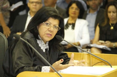 A conselheira-relatora, Angélica Guimarães (Foto: Cleverton Ribeiro/TCE/SE)