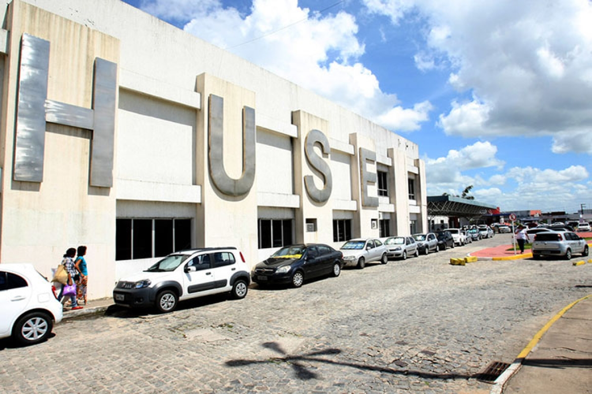 �??Saindo do Caism e concluindo o diagnóstico do câncer de mama, a paciente é encaminhada para tratamento no Hospital de Urgência de Sergipe (Huse)", explica Kátia Valença (Foto: SES/SE)