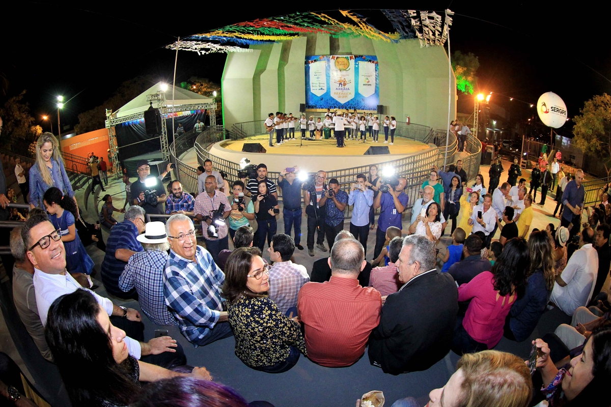 Governador Jackson Barreto entrega a primeira etapa do Centro de Criatividade (Foto: Andre Moreira/ASN)