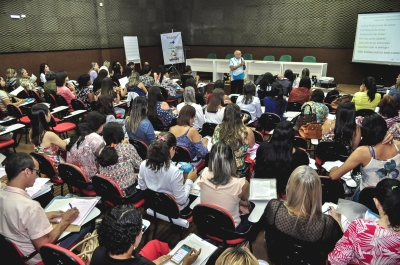 Entre os temas discutidos, o trabalho de prevenção junto a profissionais do sexo (Foto: SES)