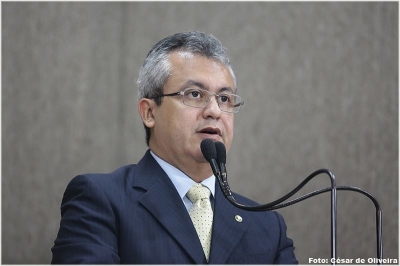 Elber Batalha pede ampliação do fechamento Orla para outros esportes  (Foto: Cesar Oliveira)