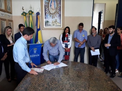 Prefeitura de Estância faz  doação de terrenos para instalação de novas indústrias no município (Foto: Secom/Estância )