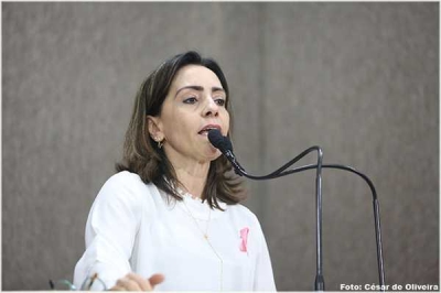 Vereadora Emília Corrêa (Foto: César de Oliveira/CMA)