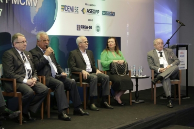 Jackson participa de Fórum sobre Obras Públicas e anuncia PPP para duplicação da BR-235 (Foto: Jorge Henrique/ASN)