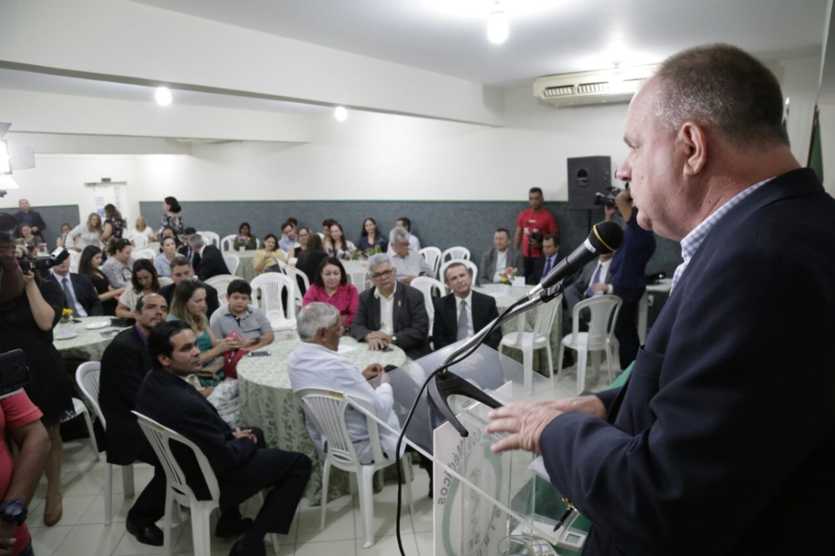Vice- governador de Sergipe participa de comemoração do Dia do Médico e posse da diretoria do Sindimed (Foto: Jorge Henrique/ASN)