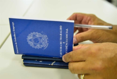 Novas regras trabalhistas se aplicam a todos os contratos celetistas (Foto: Arquivo Agência Brasil)