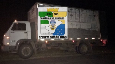 Caminhão é alvo de marginais e motorista é deixado amarrado (Foto: PM/SE)