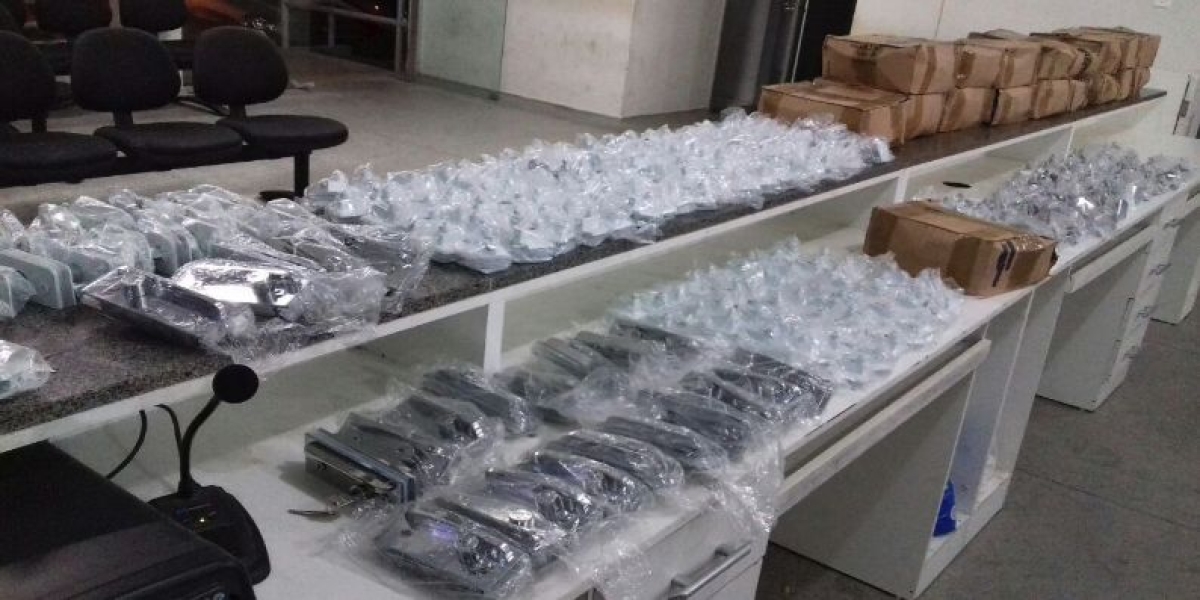 Polícia prende homens que furtaram estabelecimento comercial em Itabaiana (Foto: SSP/SE)