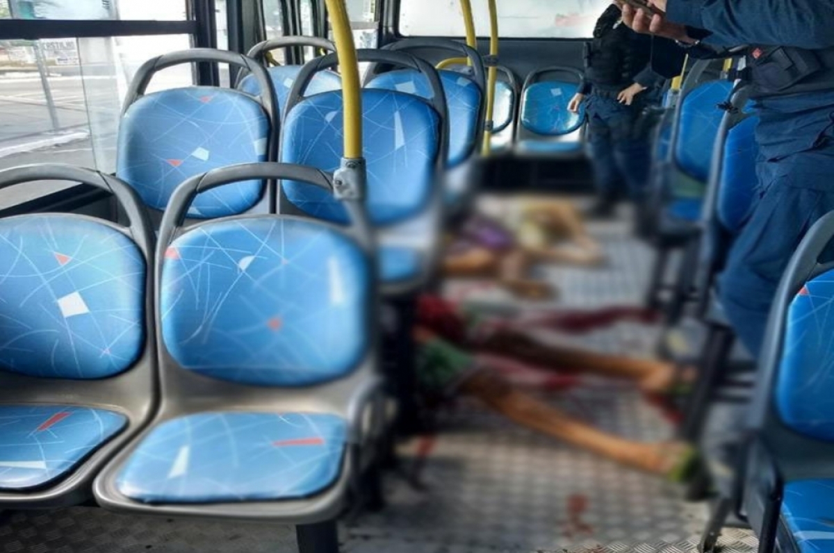 Fato ocorreu em ônibus da linha Augusto Franco/Bugio (Foto: Informe-SE)