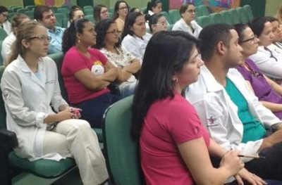Atualização em sepse é debatida com profissionais durante encontro no Huse (Foto: Ascom/SES)