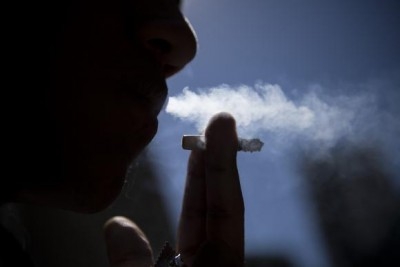 As novas regras para comercializaão de cigarro precisam ser publicadas antes de entrarem em vigor  (Foto: Marcelo Camargo/Arquivo Agência Brasil)