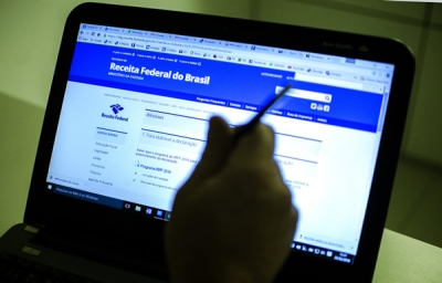 Empresas excluídas do Simples têm até quarta-feira (31) para regularizar situação (Foto: Arquivo Agência Brasil)