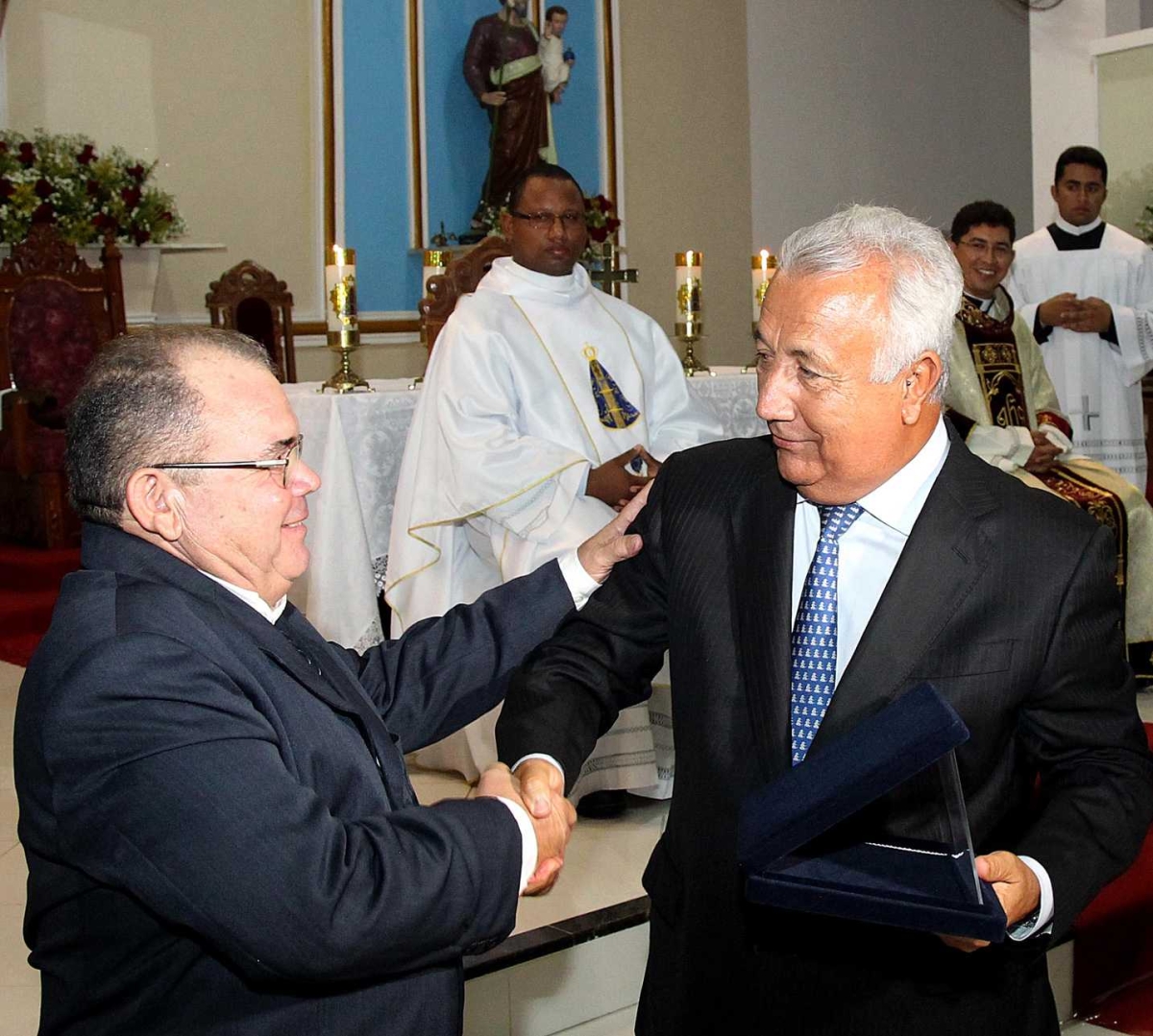 Jackson Barreto recebe título de cidadão aparecidense (Foto: Andre Moreira/ASN)