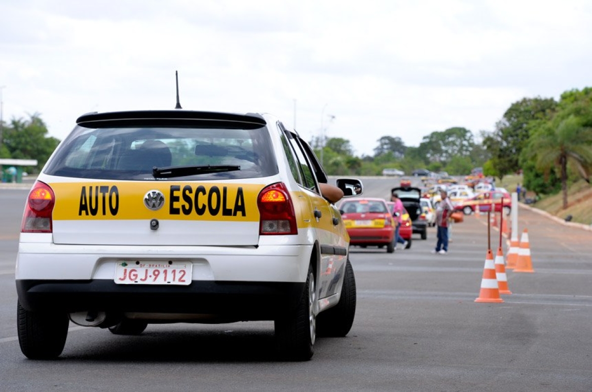 Projeto cria exame nacional para instrutores e examinadores de trânsito (Foto: Lia de Paula/Agência Senado)
