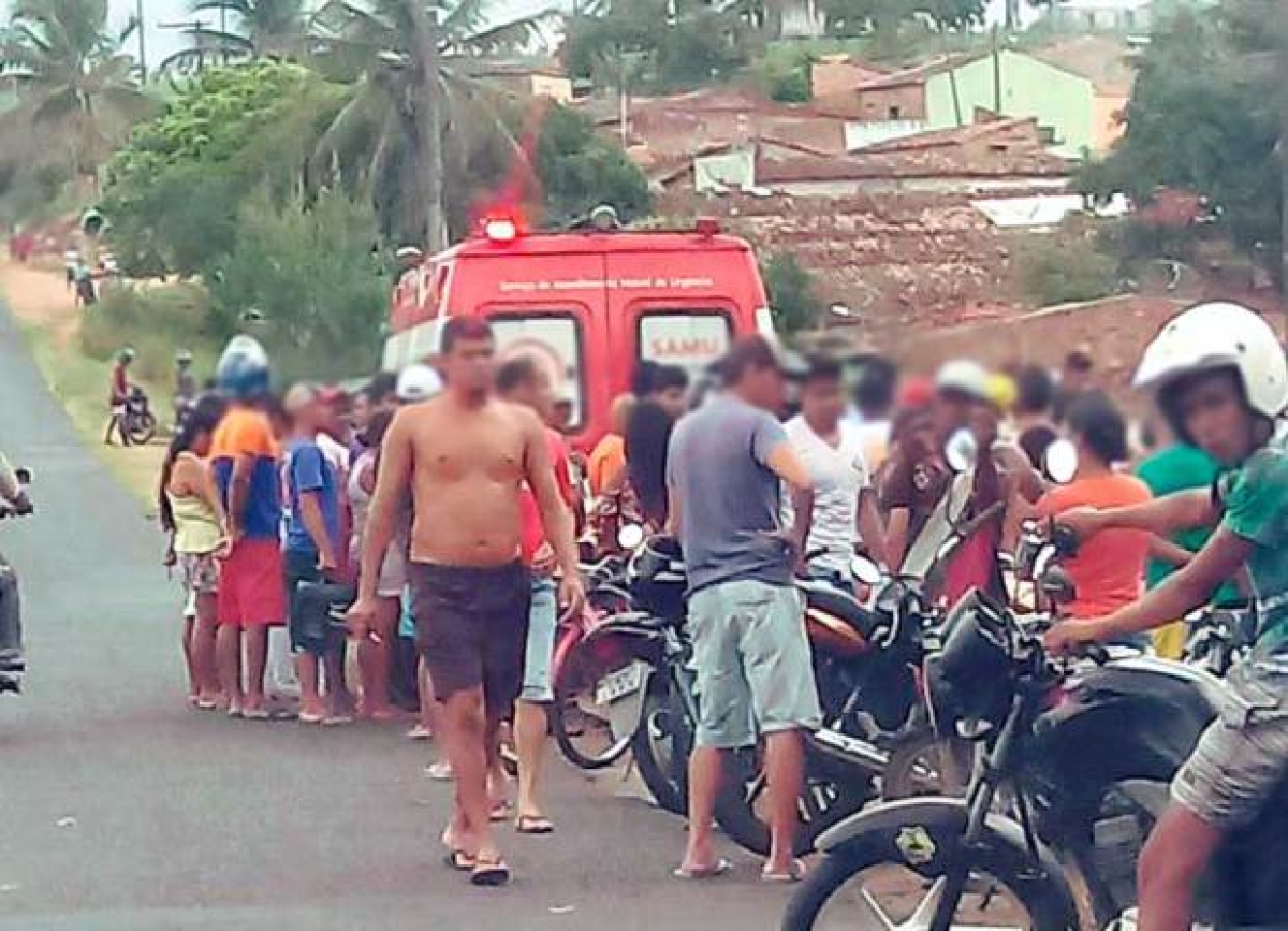 Estudante morre atropelado em rodovia  (Foto: Via Lagarto Como Eu Vejo)