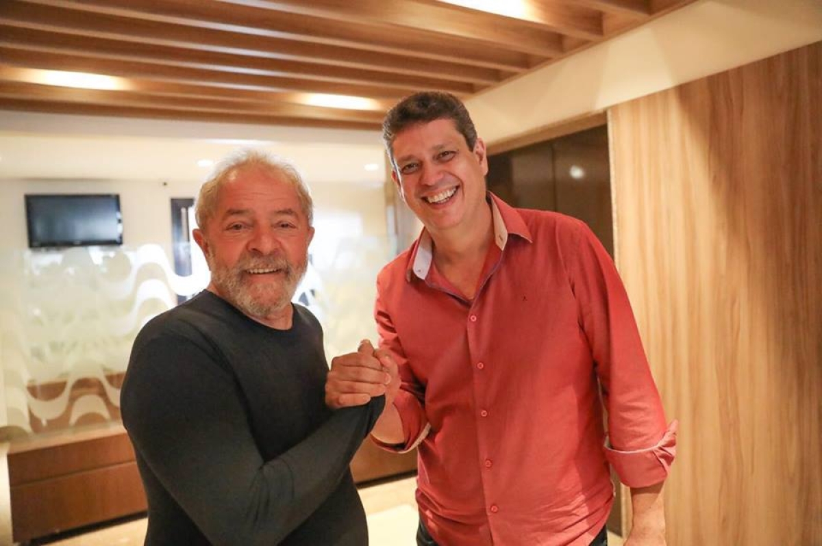 O ex-presidente Lula e o 
vice-presidente nacional do PT Márcio Macêdo  (Foto: Assessoria Márcio Macêdo)