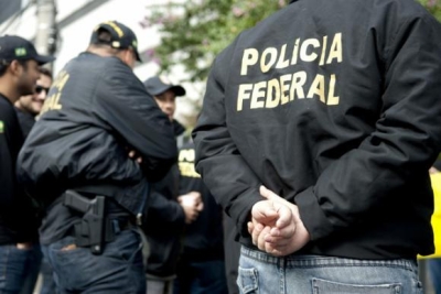 Os presos serão indiciados por corrupção ativa e passiva, lavagem de dinheiro e organização criminosa, entre outros (Foto: Marcelo Camargo/Arquivo Agência Brasil)