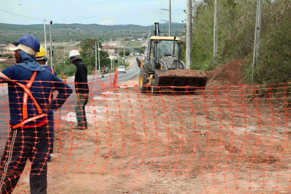 Desde a zona urbana até a zona rural, várias vias têm sido pavimentadas e saneadas para garantir a melhoria da qualidade de vida da população (Foto: André Moreira/ASN)