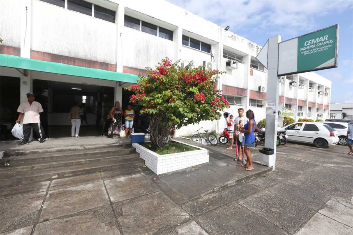 Justiça declara ilegal a paralisação dos médicos dos Centros de Especialidades de Aracaju (Foto: Sérgio Silva/PMA)