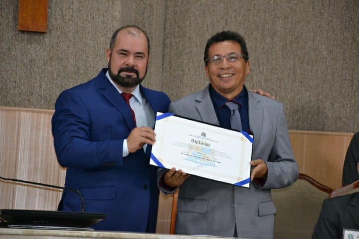 Givaldo Ricardo é o mais novo comunicador com Título de Cidadão Aracajuano (Foto: China Tom/ CMA)