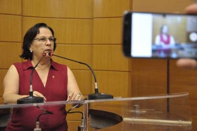 "ANA LULA": Deputada Ana Lúcia muda de nome para homenagear o ex-presidente Lula (Foto: Jadilson Simões/ Agência Alese)