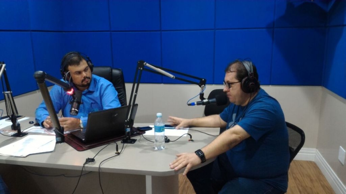 Teixeira Caminhões diz que André Moura está destruindo a oposição (Foto: Via Portal Mais Sertão)