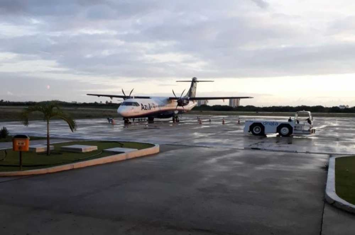Cancelamentos em voos da Azul com destino a Recife ocorreram em um intervalo de 12h (Foto: Enviada por passageiros/ Via Portal Infonet)