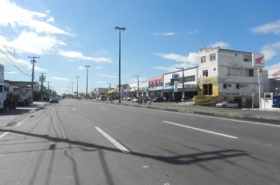 Supermercado fica localizado na avenida Osvaldo Aranha (Foto: Arquivo Portal Infonet)