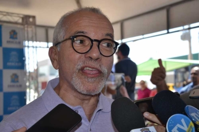 No dia 10, Edvaldo Nogueira disse que todos os projetos que vetou foi por inconstitucionalidade (Foto: Arquivo Portal Infonet)