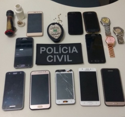 Polícia Civil de Lagarto recupera uma motocicleta, 10 aparelhos celulares e 03 relógios (Foto: Lagarto Como Eu Vejo)