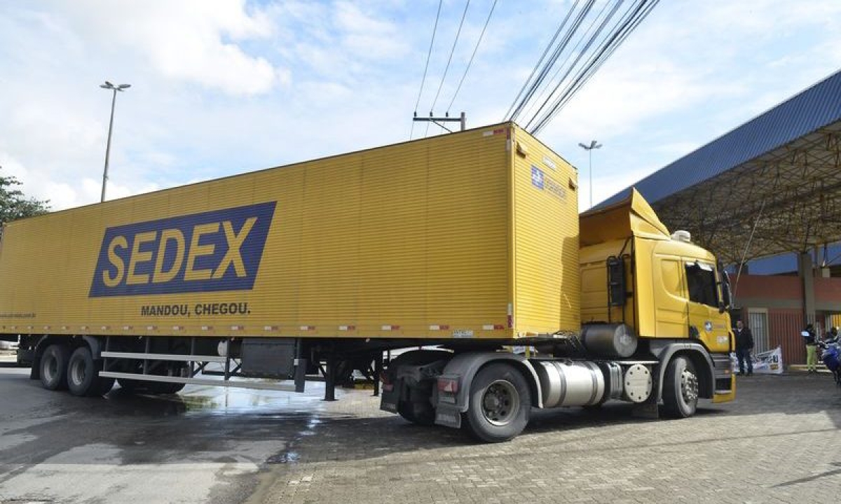 Segundo os Correios, �??toda a logística brasileira�?� sofre prejuízos em decorrência da paralisação dos caminhoneiros (Foto: Via Destaque Comunicação)