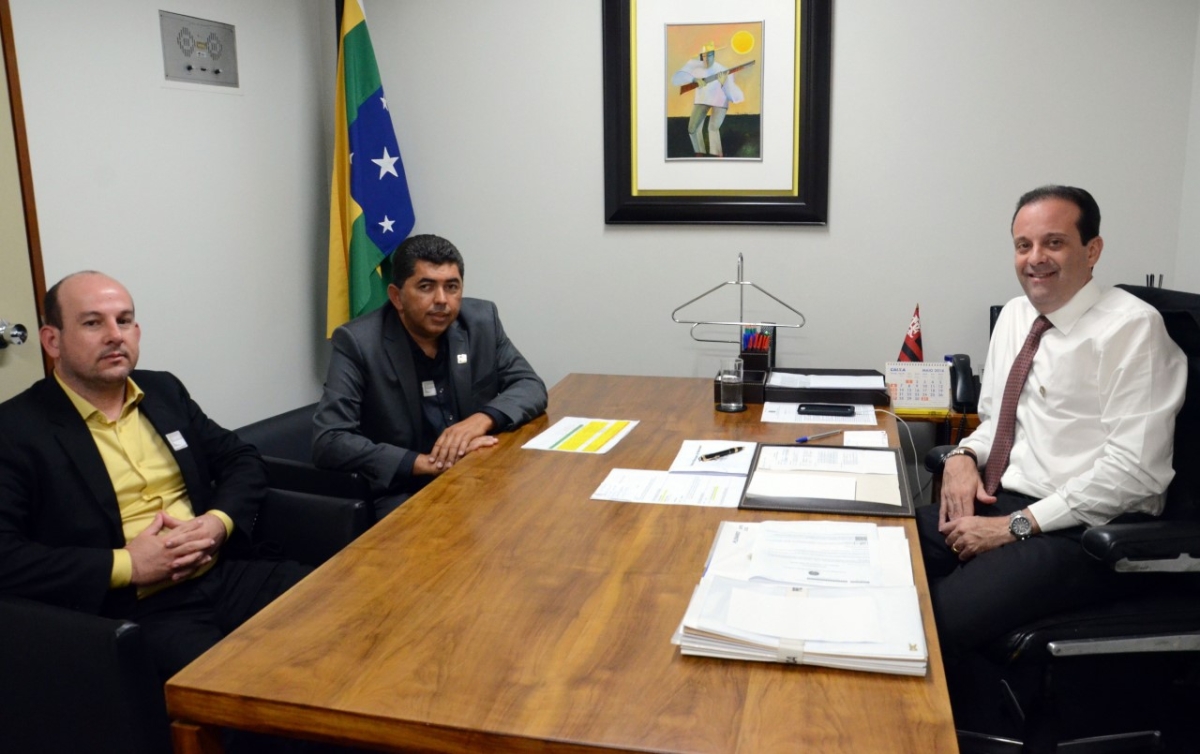 André Moura recebe 16 prefeitos sergipanos que reivindicam recursos e projetos (Foto: Nefy Dias)