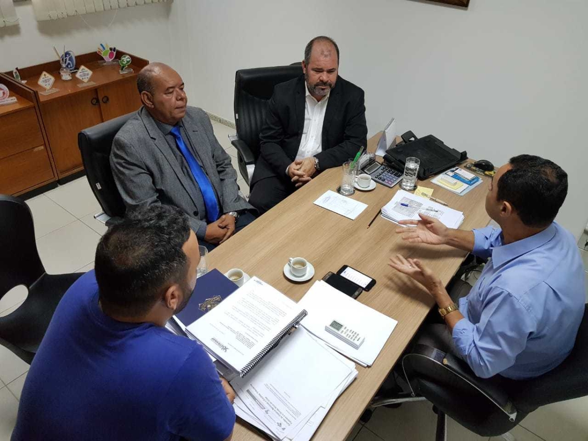 Lei da meia passagem aos domingos e feriados, de autoria de Seu Marcos, passa a valer dia 3/6 (Foto: Assessoria Seu Marcos)