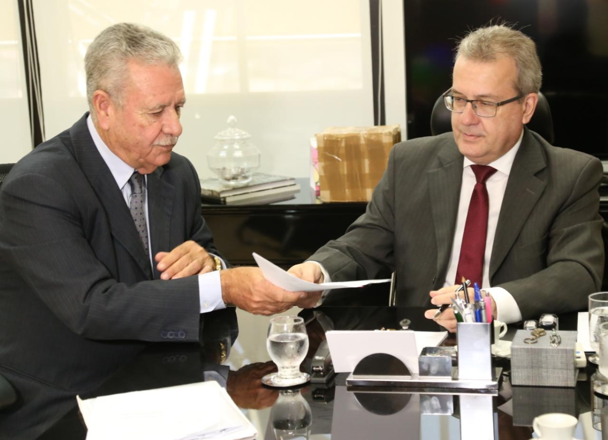 Cezário Siqueira sanciona Lei que modifica composição da Turma Recursal de Sergipe (Foto: Jorge Henrique/ASN)