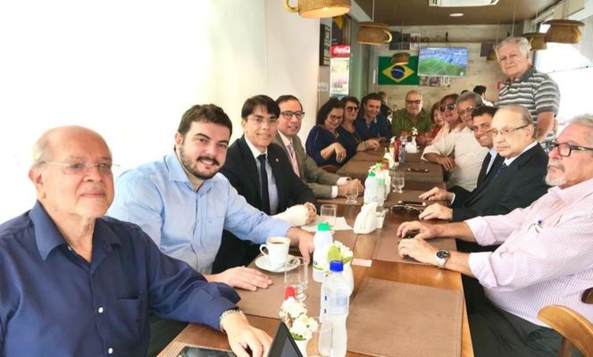 ADPESE promove café da manhã com associados aposentados (Foto: Adpese)