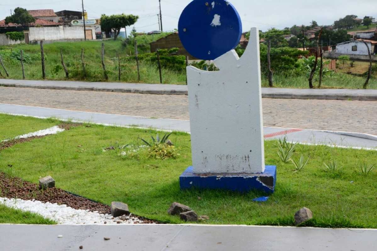 Secretário denuncia depredação em São Cristóvão à polícia (Foto: Prefeitura de São Cristóvão)