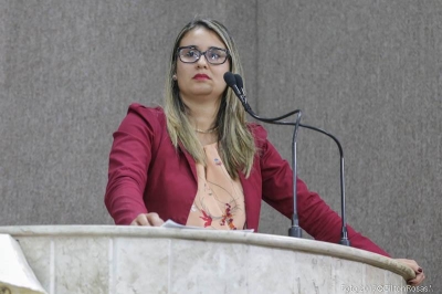 Vai contra tudo aquilo que nós protetores de animais defendemos, diz Kitty Lima sobre reabertura do zoológico de Aracaju (Foto: Assessoria Kitty Lima)