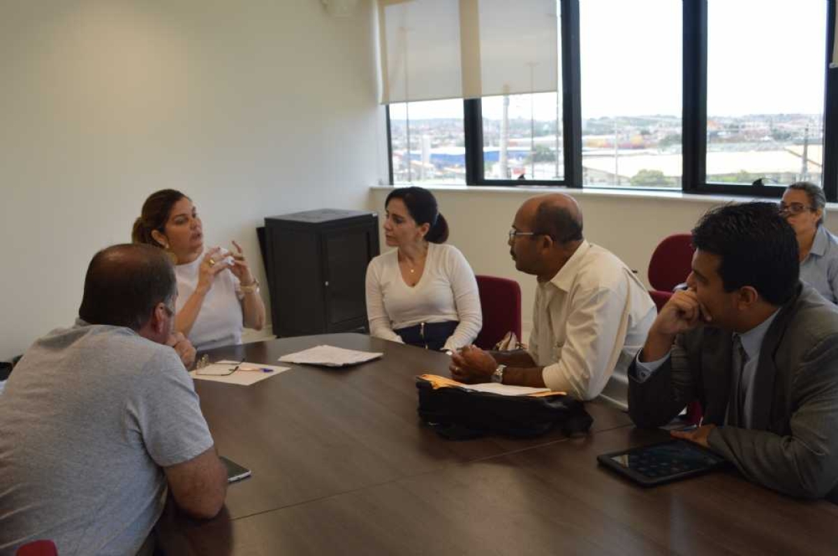 Eles estiveram no Ministério Público nesta quinta (Foto: Portal Infonet)