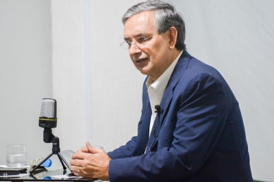 "Hospital do Câncer não é prioridade para este governo", destaca Eduardo Amorim (Foto: Assessoria Eduardo Amorim)