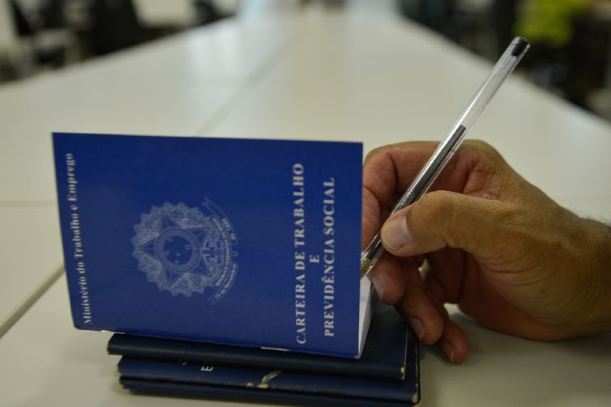 Acordo com Ministério do Trabalho permitirá que Correios emitam carteira profissional (Foto: Arquivo Agência Brasil)