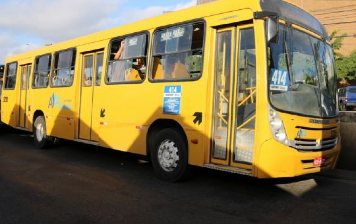 Moradores do loteamento Marivan aprovam nova linha de ônibus (Foto: SMTT/Aracaju)
