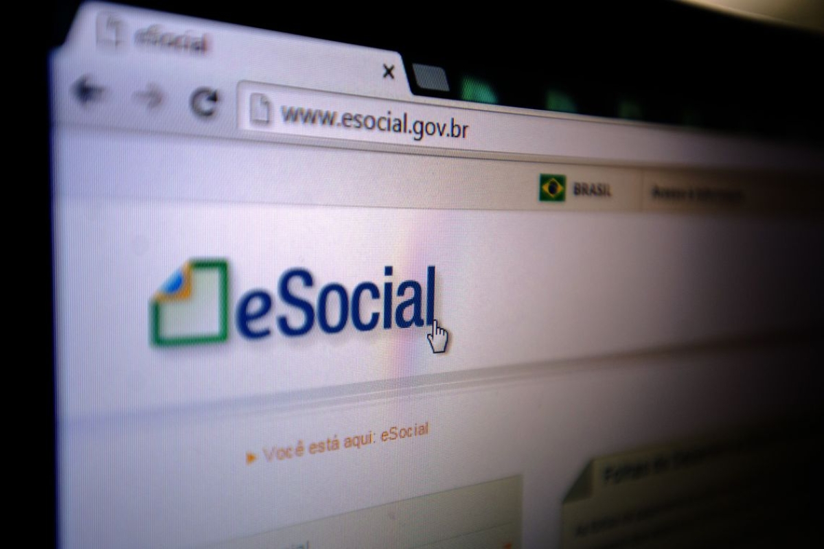 Começa nesta quarta, 10/10, segunda fase do eSocial para empresas de médio porte (Foto: Marcelo Camargo/ Agência Brasil)