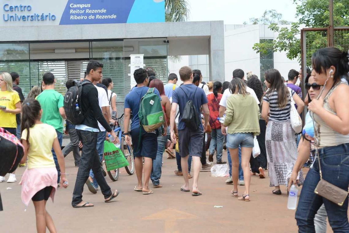 Horário de verão vai começar no mesmo dia da primeira prova do Enem (Foto: Agência Brasil)