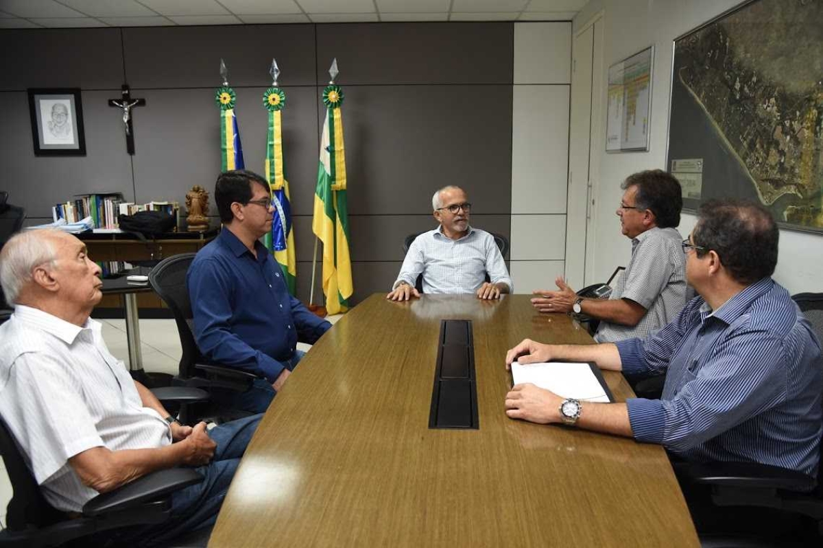 Natal Iluminado: Prefeito de Aracaju discute com Fecomércio planejamento da edição 2018 (Foto: Ana Lícia Menezes/ PMA)