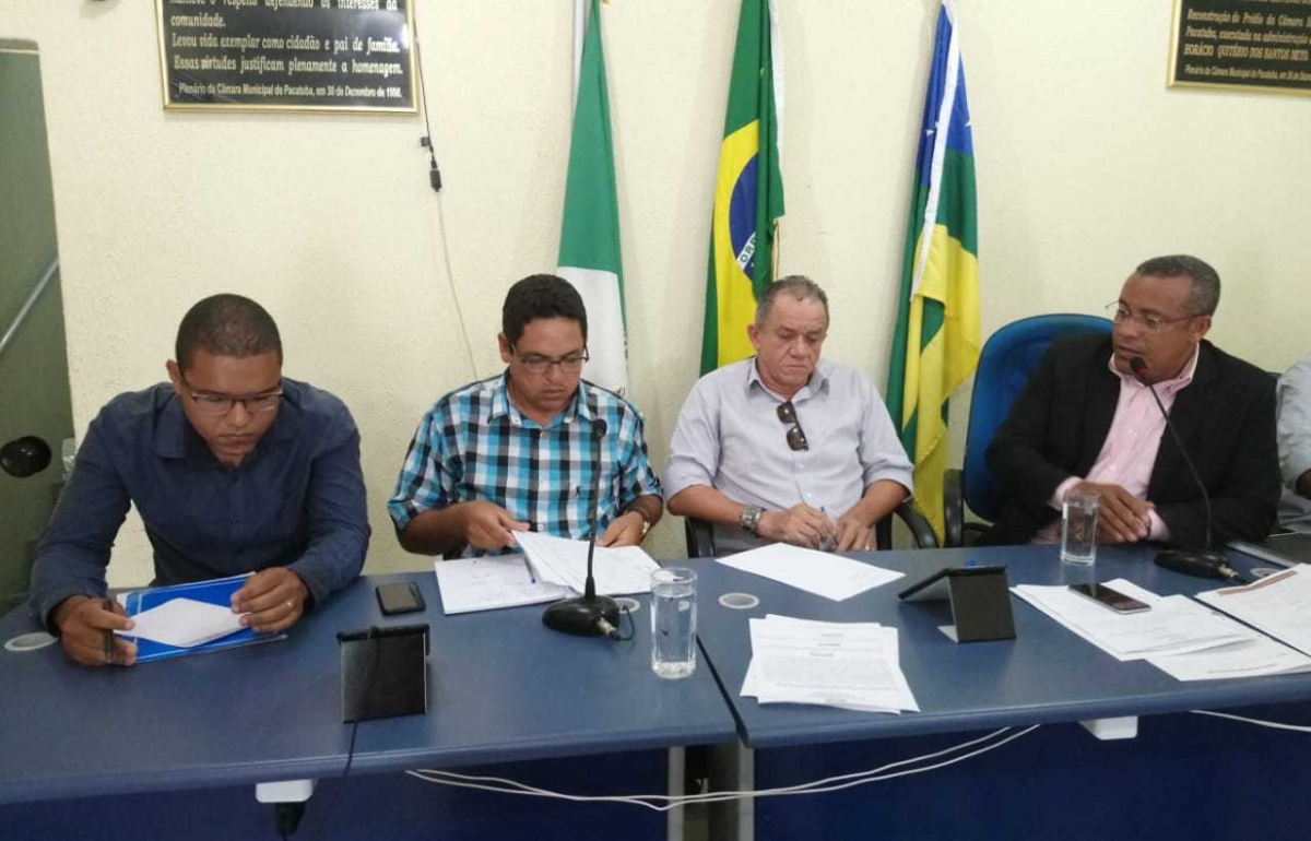 Audiência pública na Câmara de Pacatuba debate fechamento da Escola do povoado Timbó (Foto: TDantas Comunicação/  Assessoria CMP)