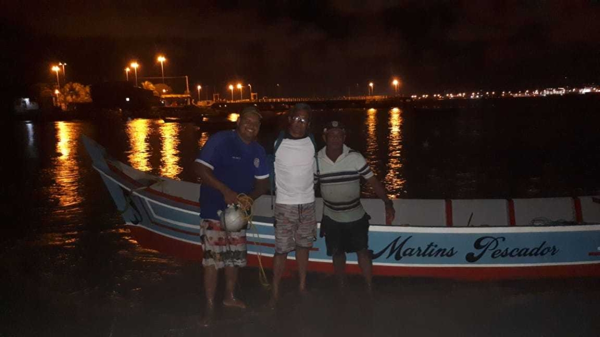 Corpo de Bombeiros resgata pescadores à deriva no Rio Sergipe (Foto: SSP/SE)