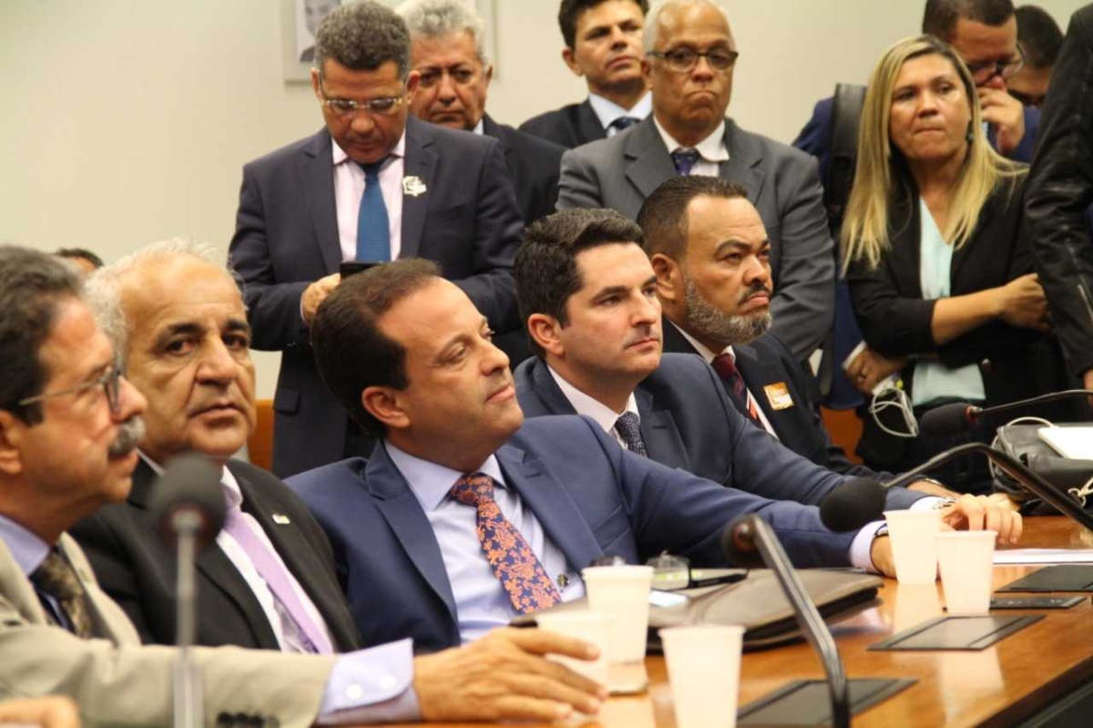 Destinação das emendas de bancada tem participação de André Moura (Foto: Nefy Dias)